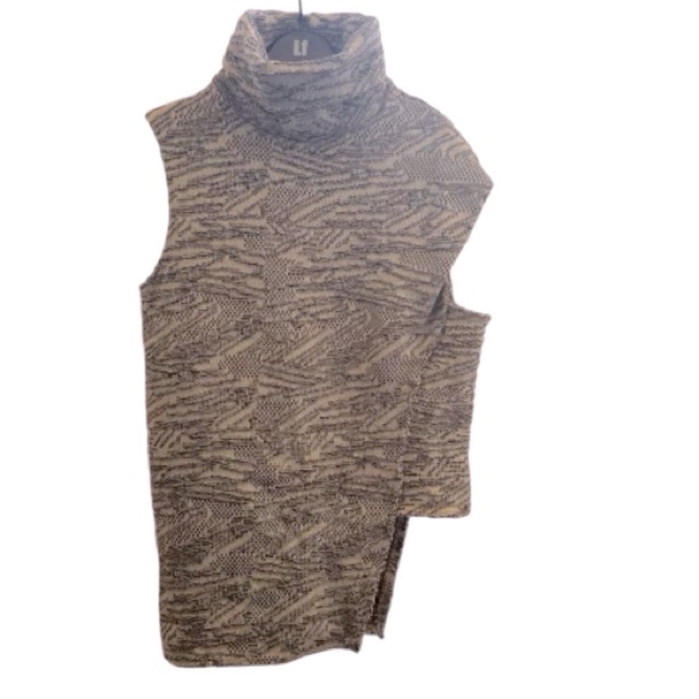 Drifter asymmetrical textured sleeveless tunic
